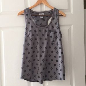 Grey tank